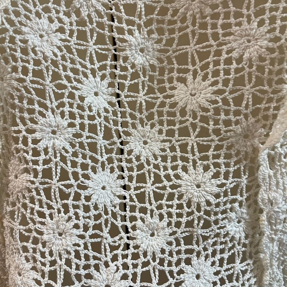 BALLINGER GOLD Vtg Handmade Ivory cotton Crochet 42”x60”Triangle Shawl wrap - Picture 8 of 9